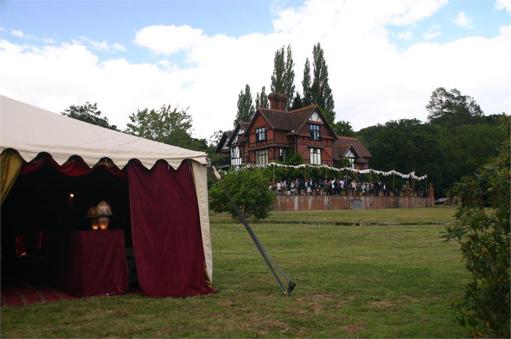 ゴダルマイニング Hambledon House Bed & Breakfast エクステリア 写真